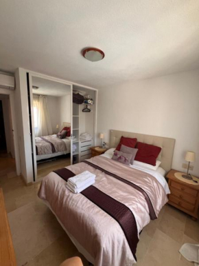 Beautiful2beds-near coast with pool and balcony